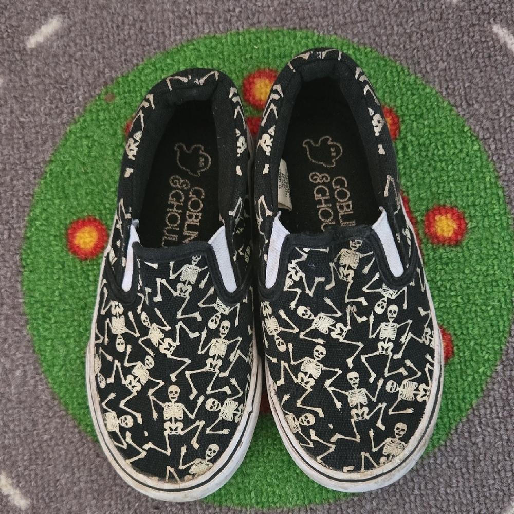 Goblin & Ghoul Glow In The Dark Skeleton Slip-ons
